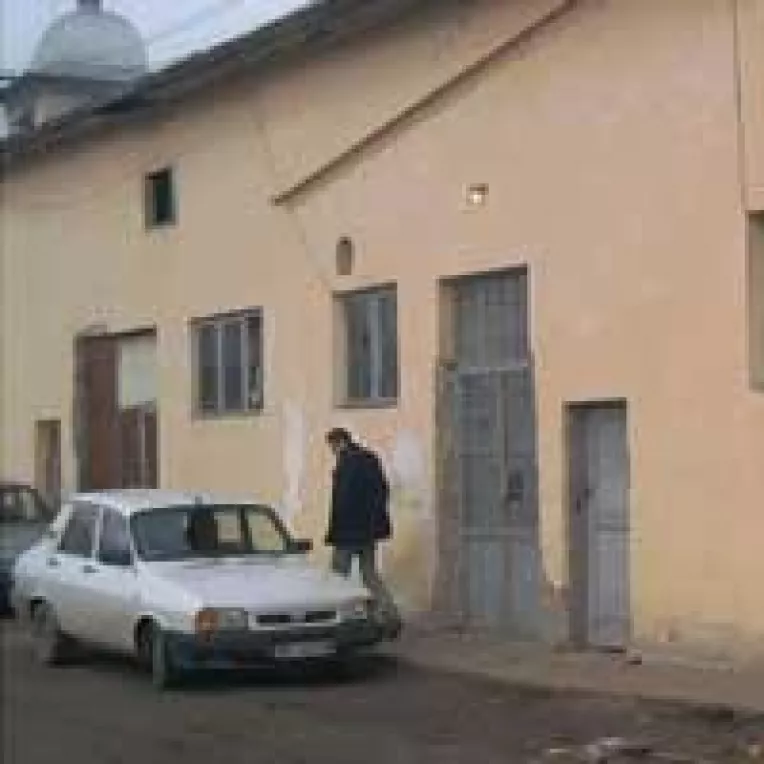 Angajati incuiati in brutarie