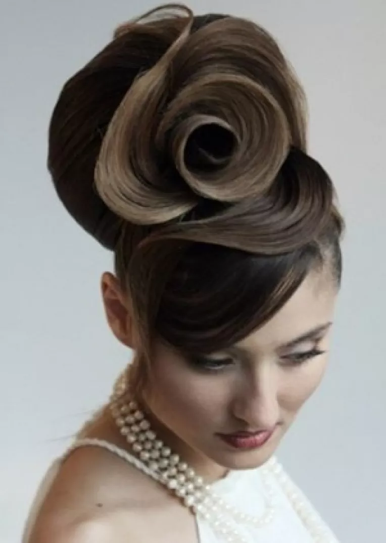 Coafuri deosebite de mireasa, la Sun Exclusive Beauty Salon