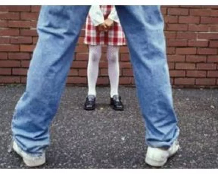 Comisia juridica din Senat nu este de acord: Doar senatorul PDL Iulian Urban sustine castrarea chimica a pedofililor