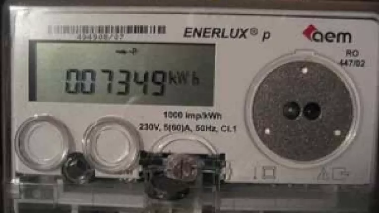 Grupul energetic italian Enel instaleaza 30.000 de contoare electronice inteligente (smart meters)