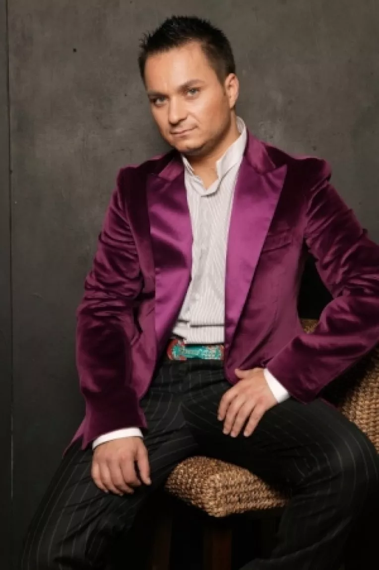 Ionut Ungureanu (Provincialii) va canta la San Remo Music Awards