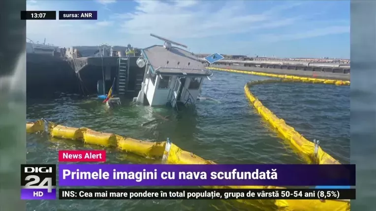 O nava din Cehia s-a scufundat in Portul Constanta dupa o coliziune. Cinci oameni se aflau la bord