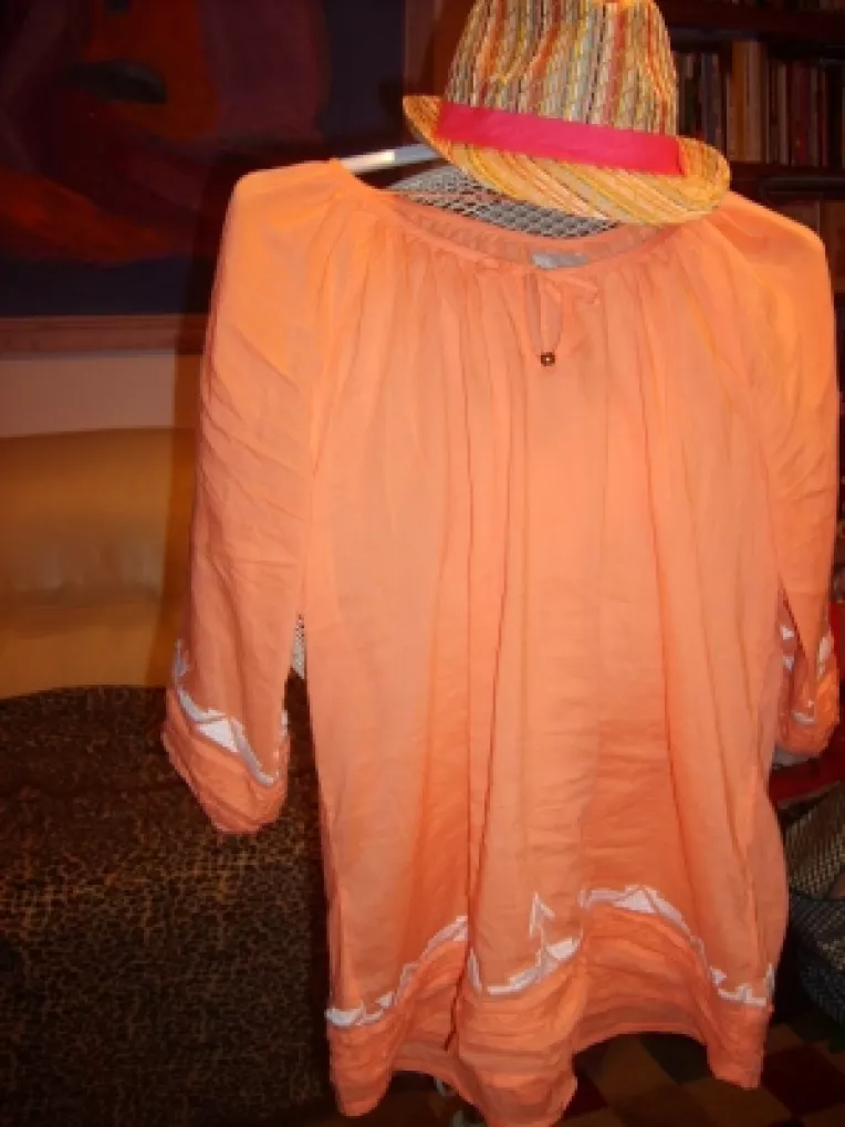 O tinuta TeX estivala, destinata tinerelor 