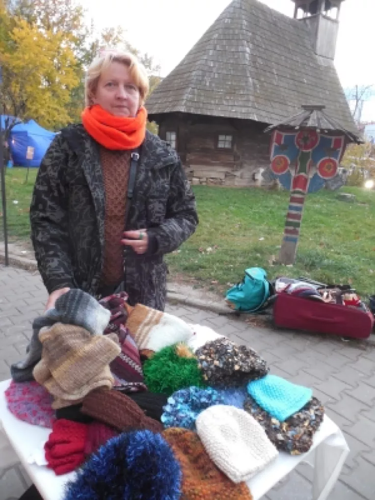 Stela Alexe: "Bucurestenii ma gasesc la targul traditional organizat la Universitate intre 27 noiembrie - 27 decembrie!"